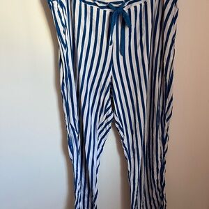 Soma Cool Nights Pajama Pants Size Large Blue White Vertical Stripes Cropped